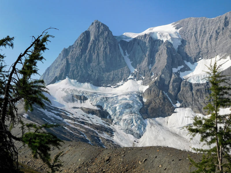 Tumbling Peak 3121 m und Glacier